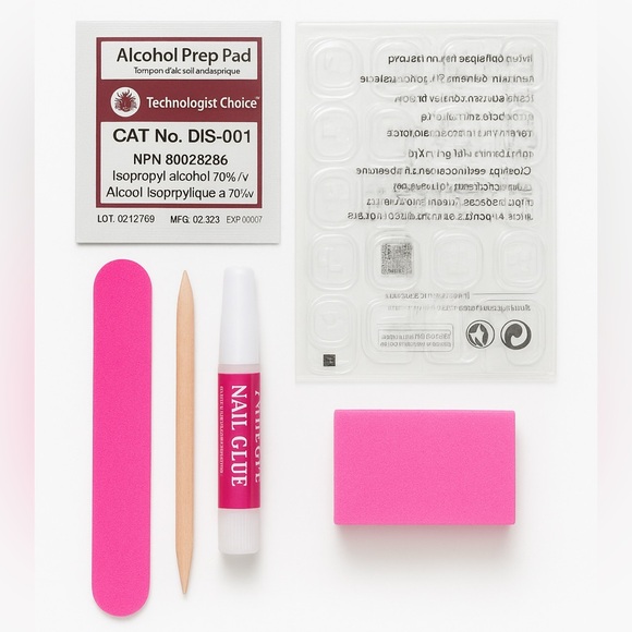 7 Piece Press-On Nails Kit - Picture 4 of 4